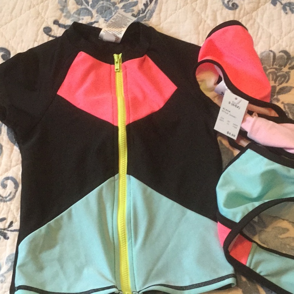 New swimsuit kids